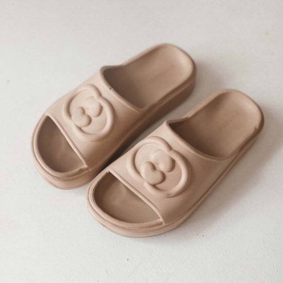 Taupe Chunky Slides - Size 10 - Picture 2 of 3